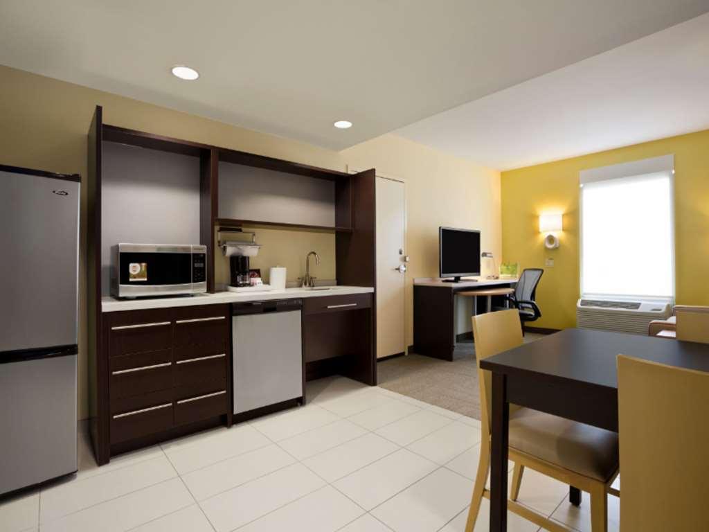 Home2 Suites By Hilton Greensboro Airport, Nc Phòng bức ảnh